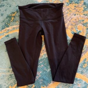 Lululemon yoga pants